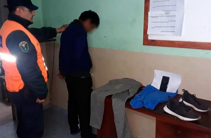 Detienen a un sujeto tras un allanamiento en el barrio Villa Nueva ...