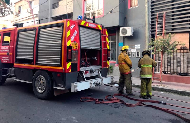 Principio de incendio causó pánico en pleno centro - Diario Panorama