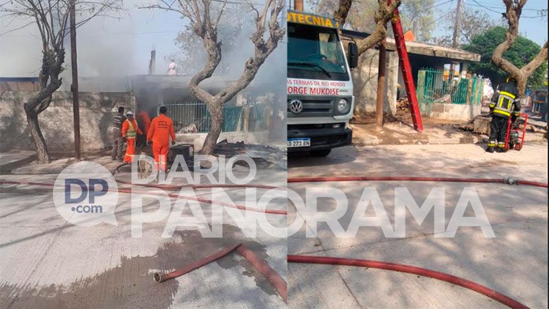 Empleados del municipio y bomberos trabajaron juntos 
