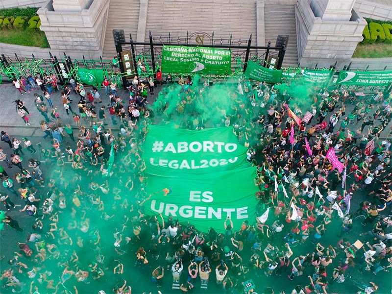 marcha pañuelo verde aborto 