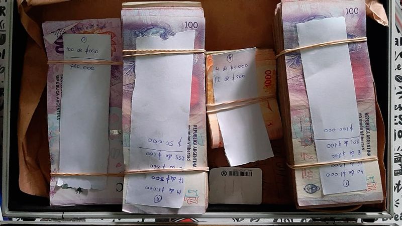 Se secuestraron 170 mil pesos en efectivo. 