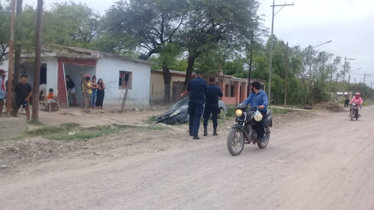 Vecinos se mostraron molestos. 