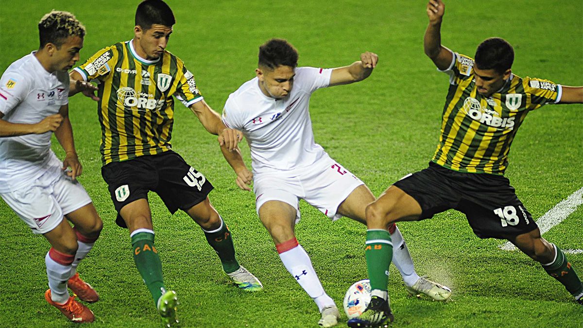 Banfield busca recuperarse ante un entonado Estudiantes - Vimarsana News