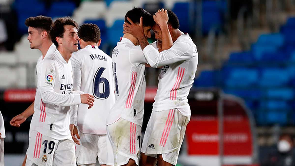 Real Madrid derrotó a Osasuna y sigue prendido en la lucha por el ...