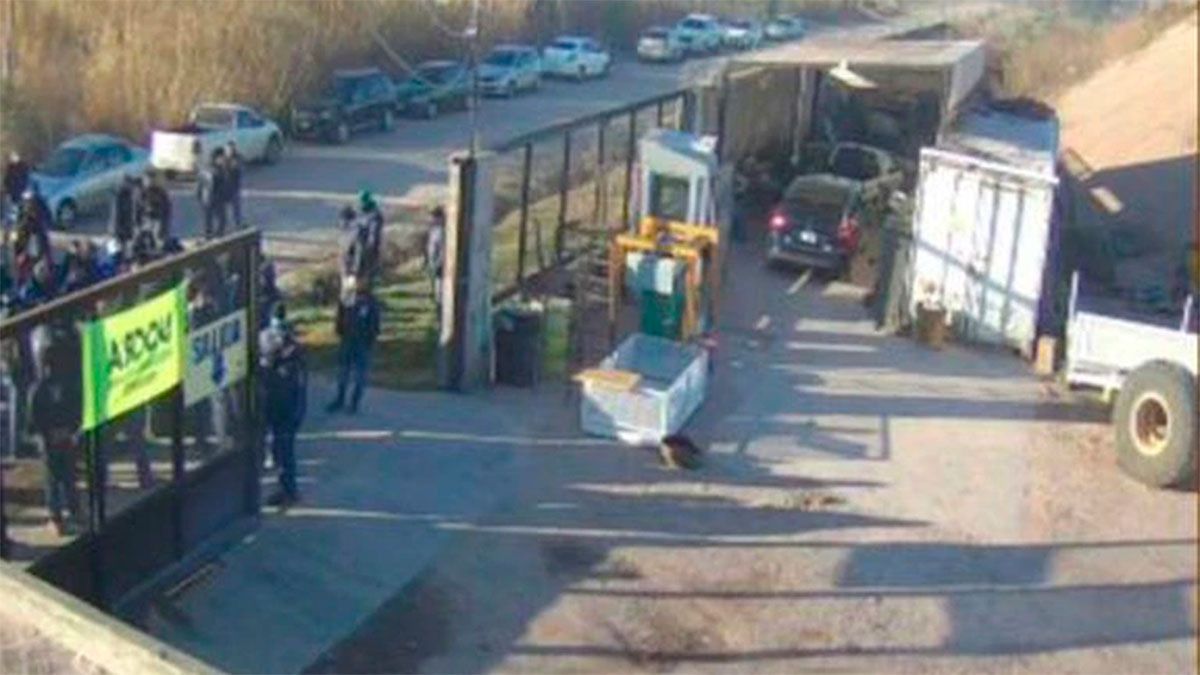 Sindicato de Camioneros en el bloqueo 