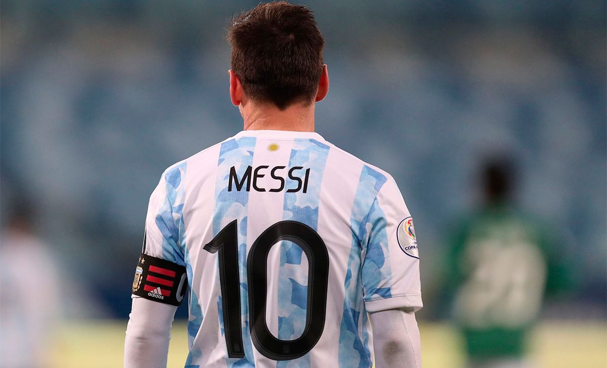 La gran noche de Messi: doblete, asistencia y récord con la Argentina - Vimarsana News