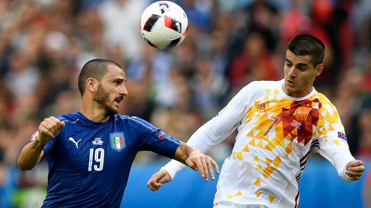 Italia y España se miden en busca de un lugar en la final de la Eurocopa - Vimarsana News
