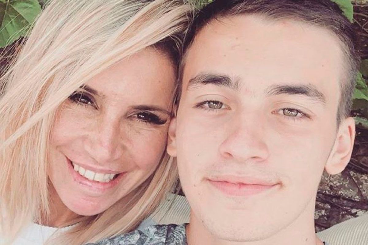 Florencia Peña regresó a su programa y leyó el emotivo mensaje que le escribió su hijo mayor - Vimarsana News