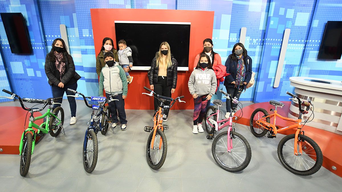 Las espectaculares bicis de Diario Panorama ya fueron retiradas por sus dueños - Vimarsana News