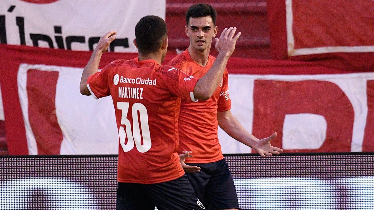 Independiente logró un valioso triunfo ante Huracán y sigue prendido arriba - Vimarsana News