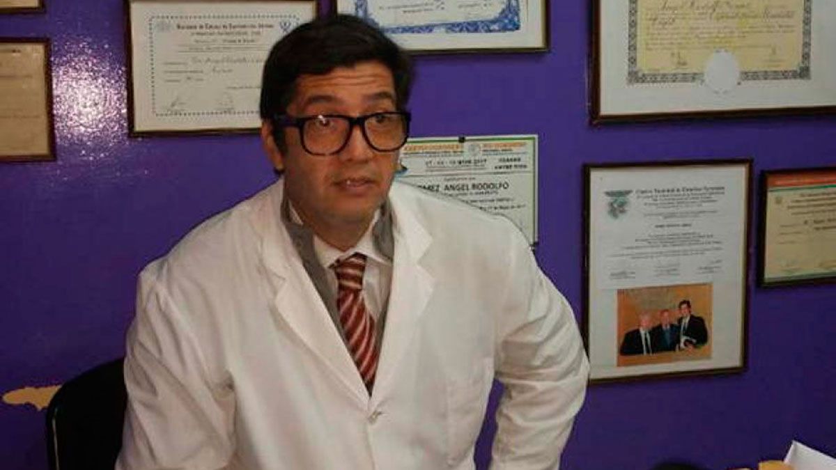 Médico forense, Rodolfo Gómez. 
