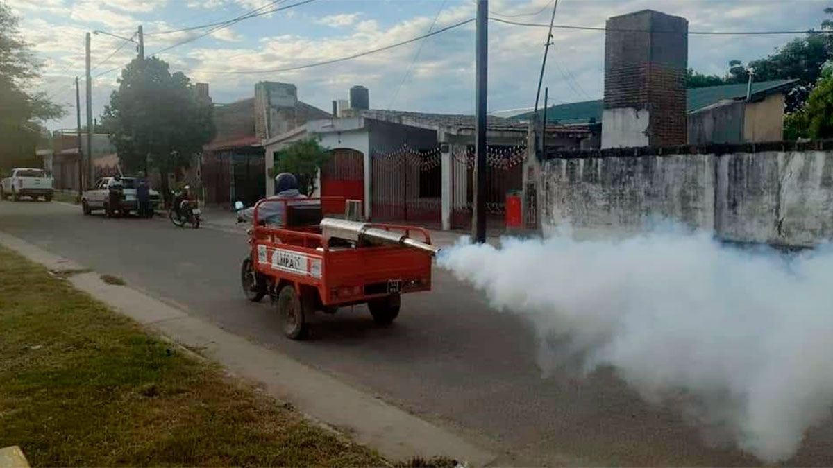 El municipio bandeño refuerza los trabajos de fumigación en la ciudad ...