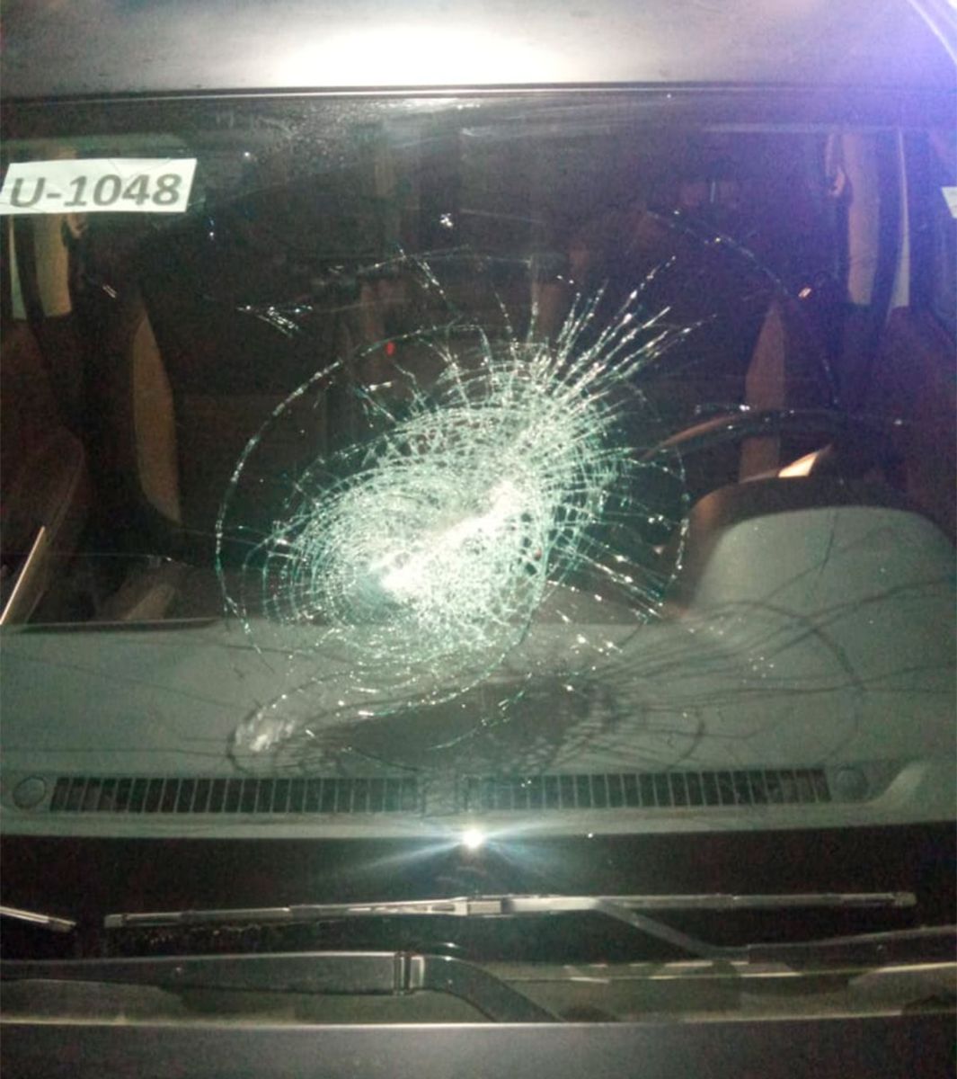 Daños a móviles policiales 