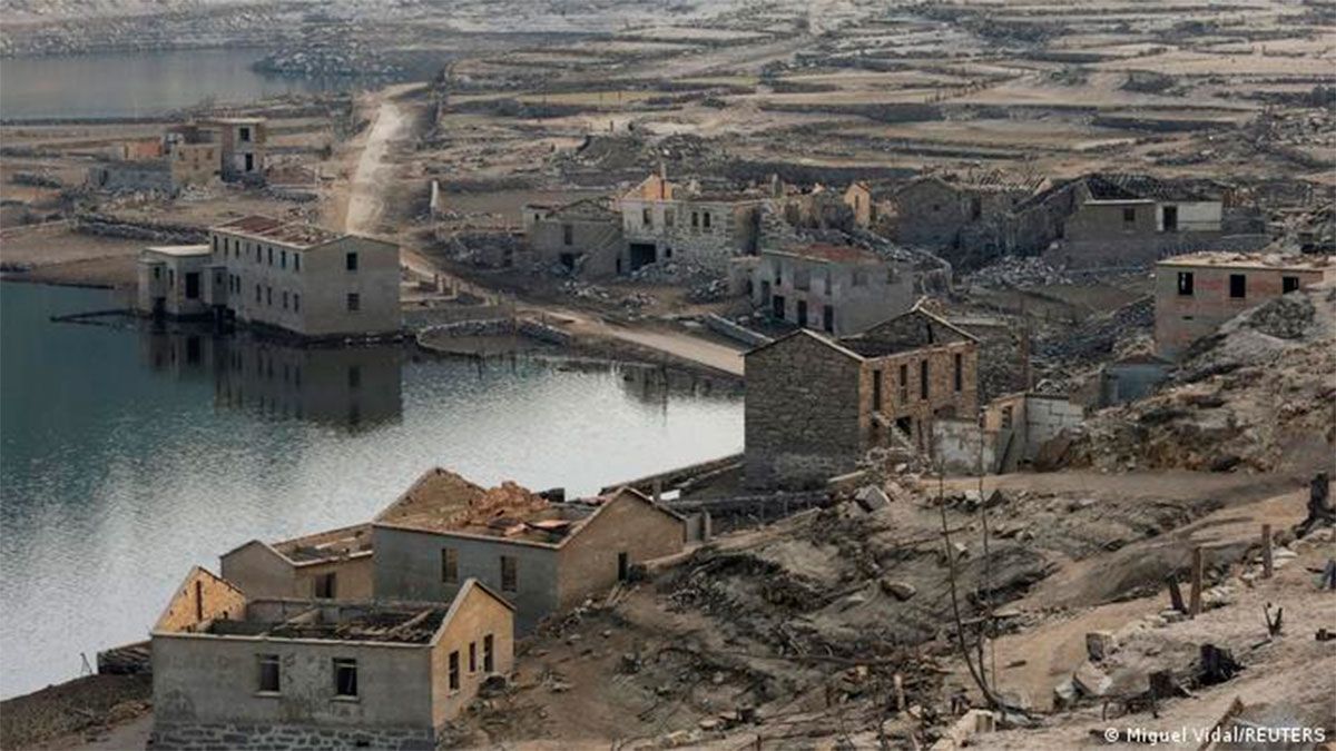 Pueblo fantasma en España 