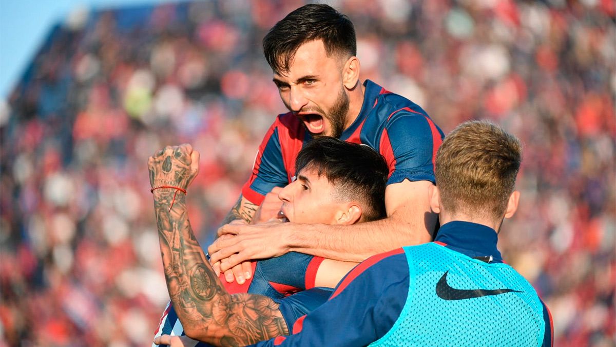 San Lorenzo le dio otro duro golpe a Boca y festejó en un clásico ...