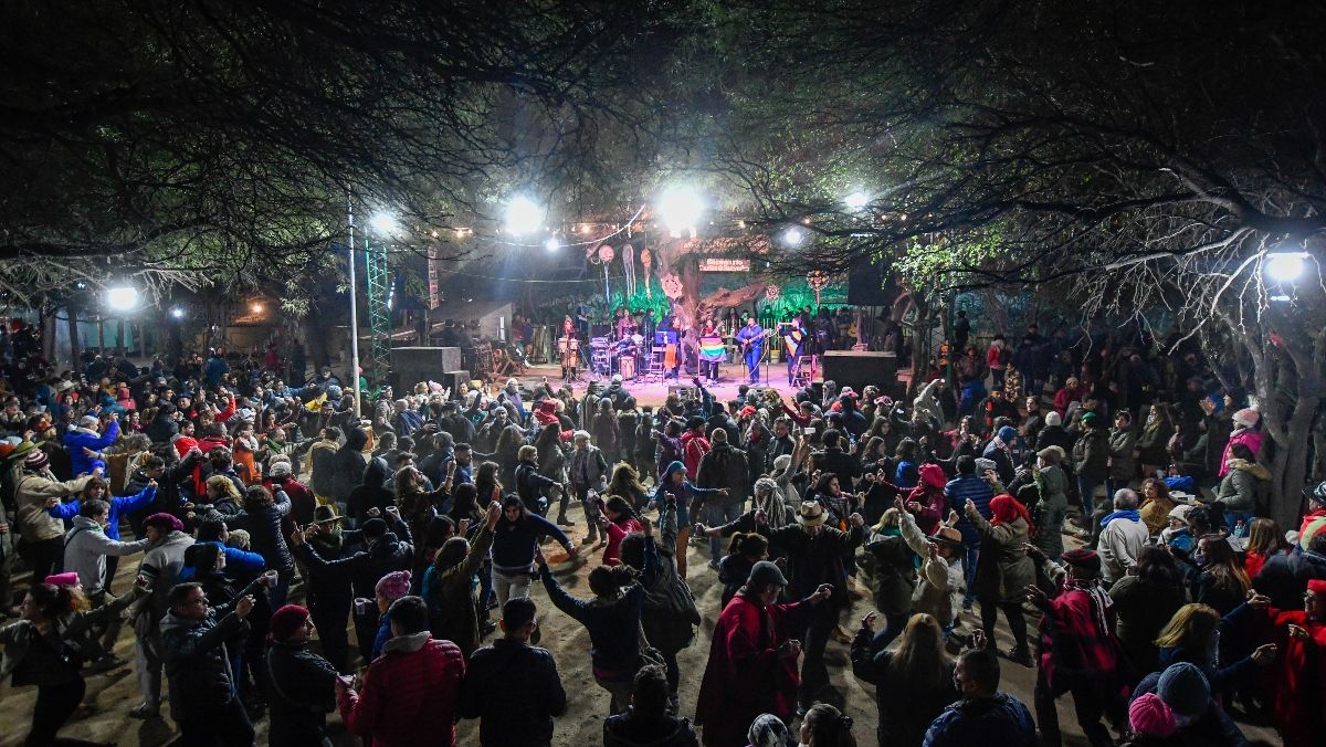 Marcha de los Bombos. 