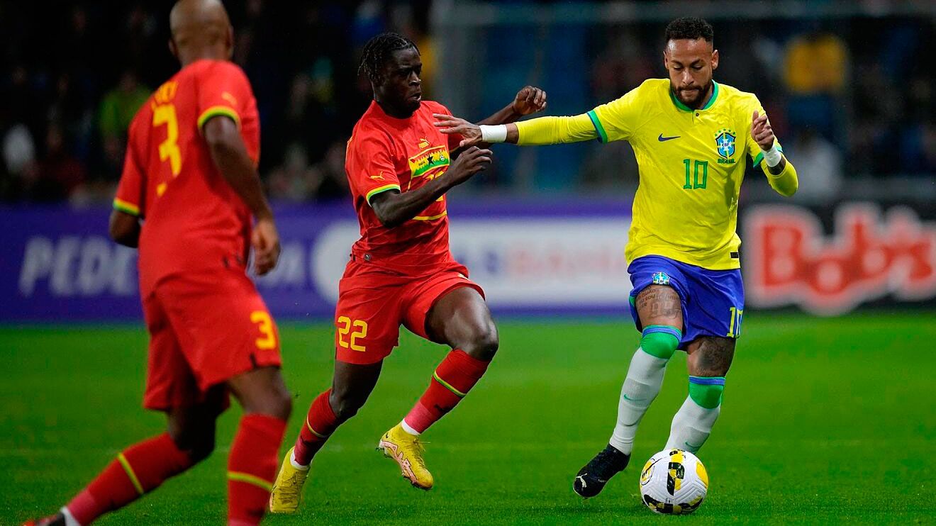 Brasil mete miedo de cara al Mundial de Qatara con una goleada ante