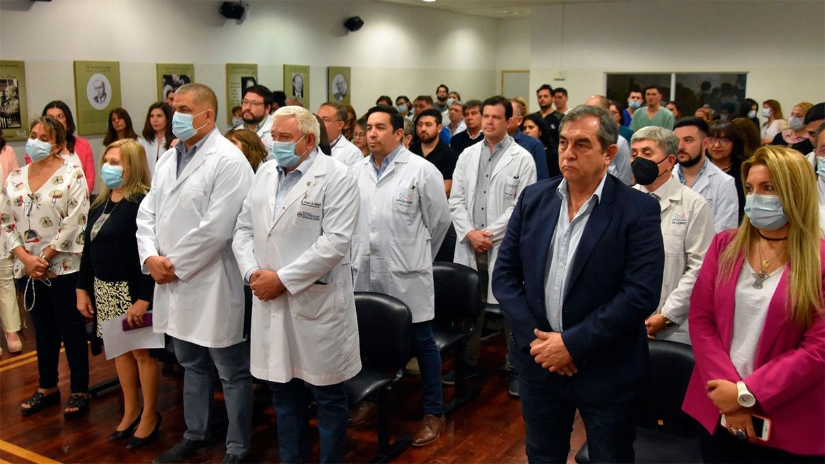 Autoridades en el acto 