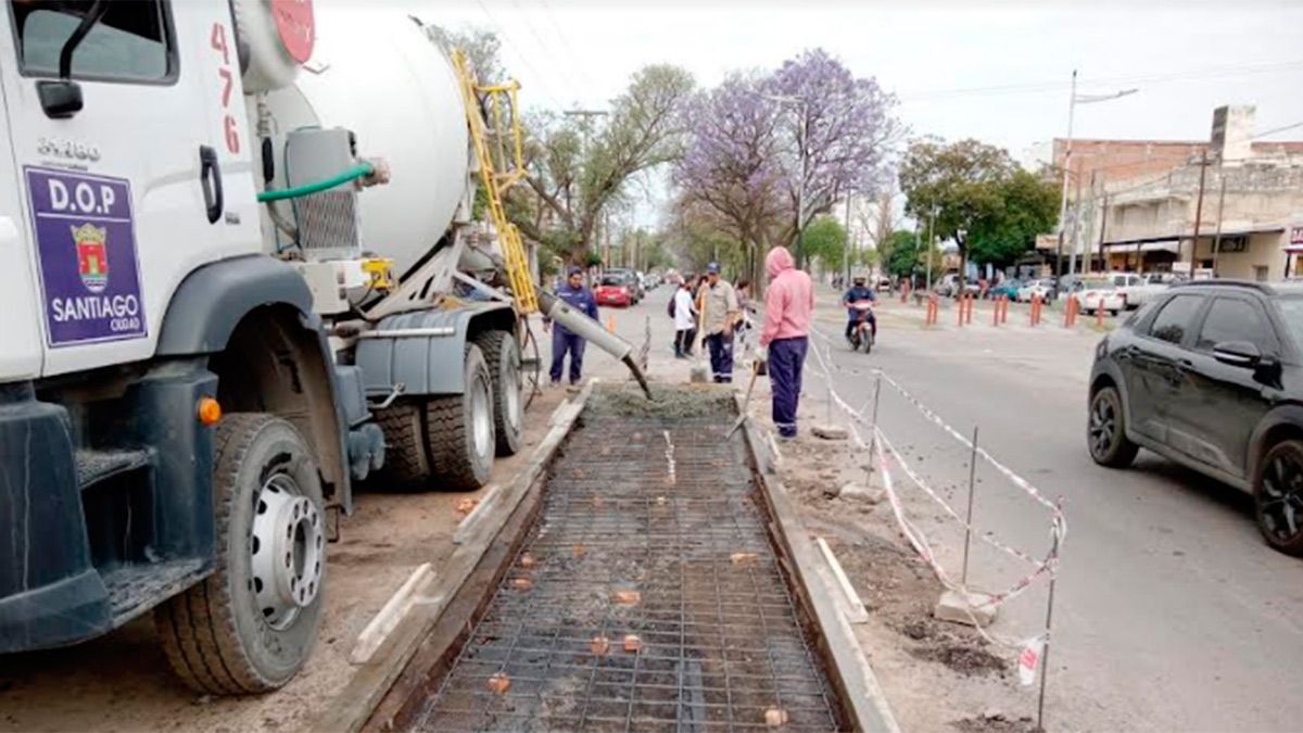Obras Públicas de la Capital realiza mantenimiento del puente de ...