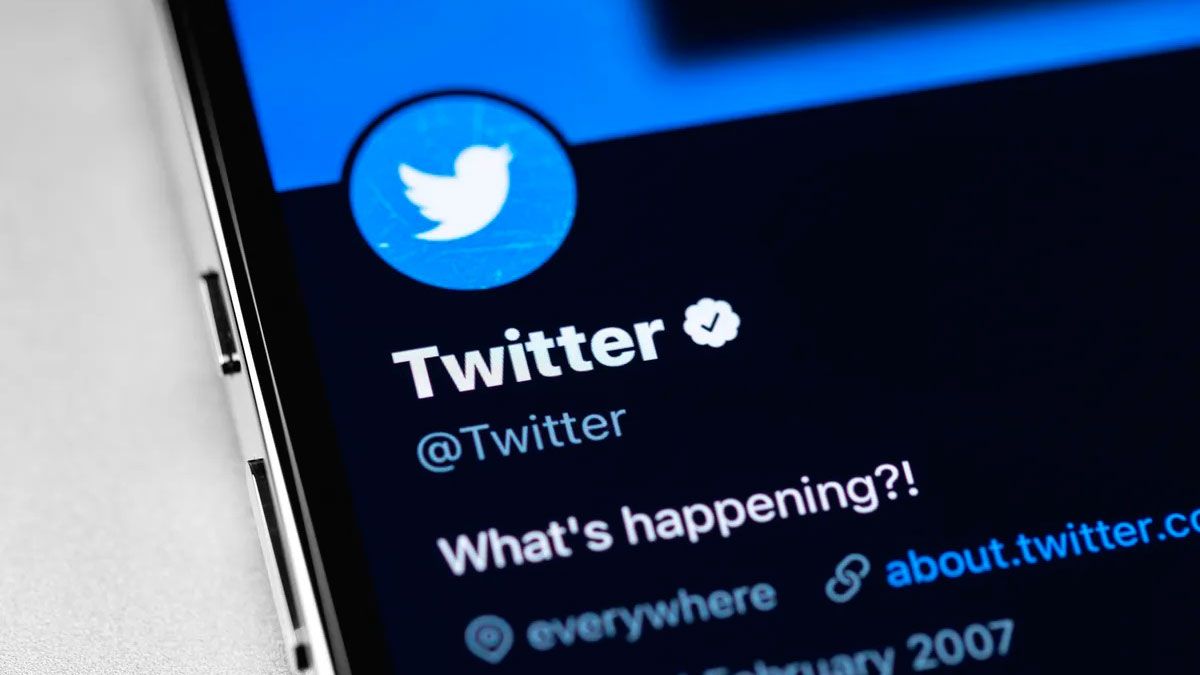 Twitter ahora permite marcar tweets como favoritos para verlos después ...