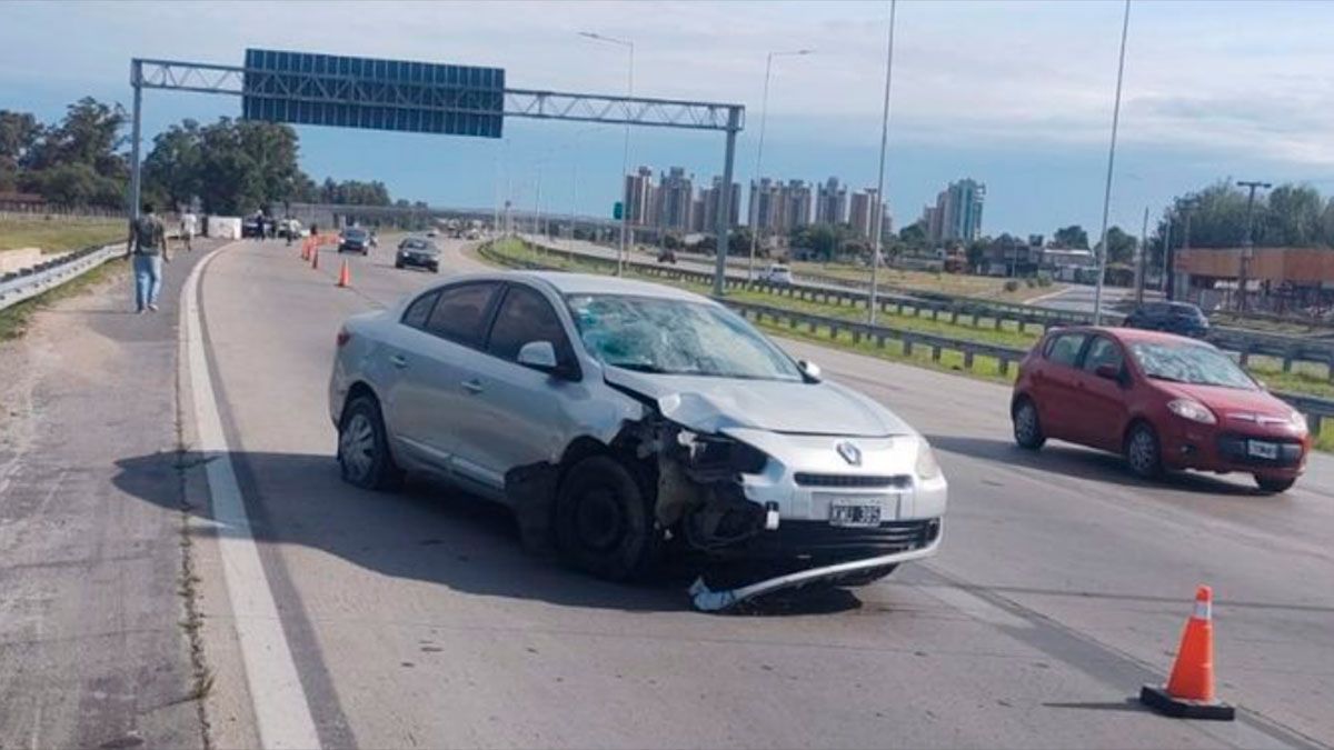 Una mujer murió tras protagonizar un violento accidente en Av ...