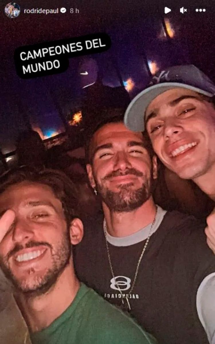 Rodrigo de Paul y Camila Homs 