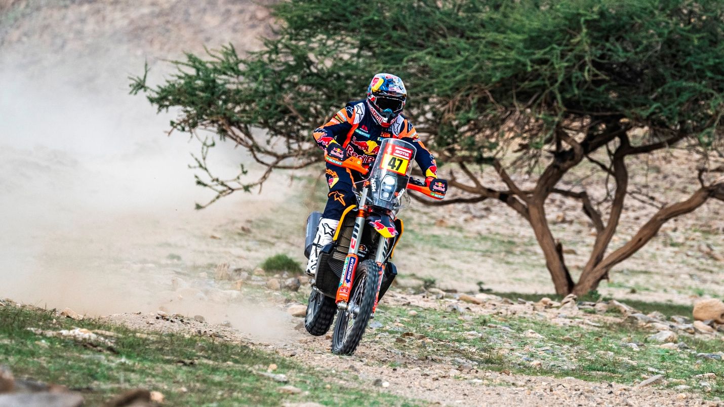 Dakar Benavides recuperó una posición y reingresa al podio de la