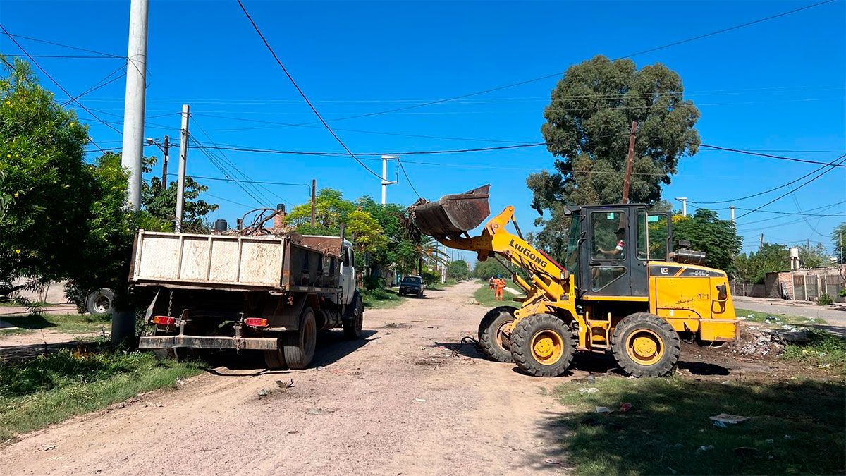 El municipio refuerza la limpieza y fumigación en los barrios de la ...