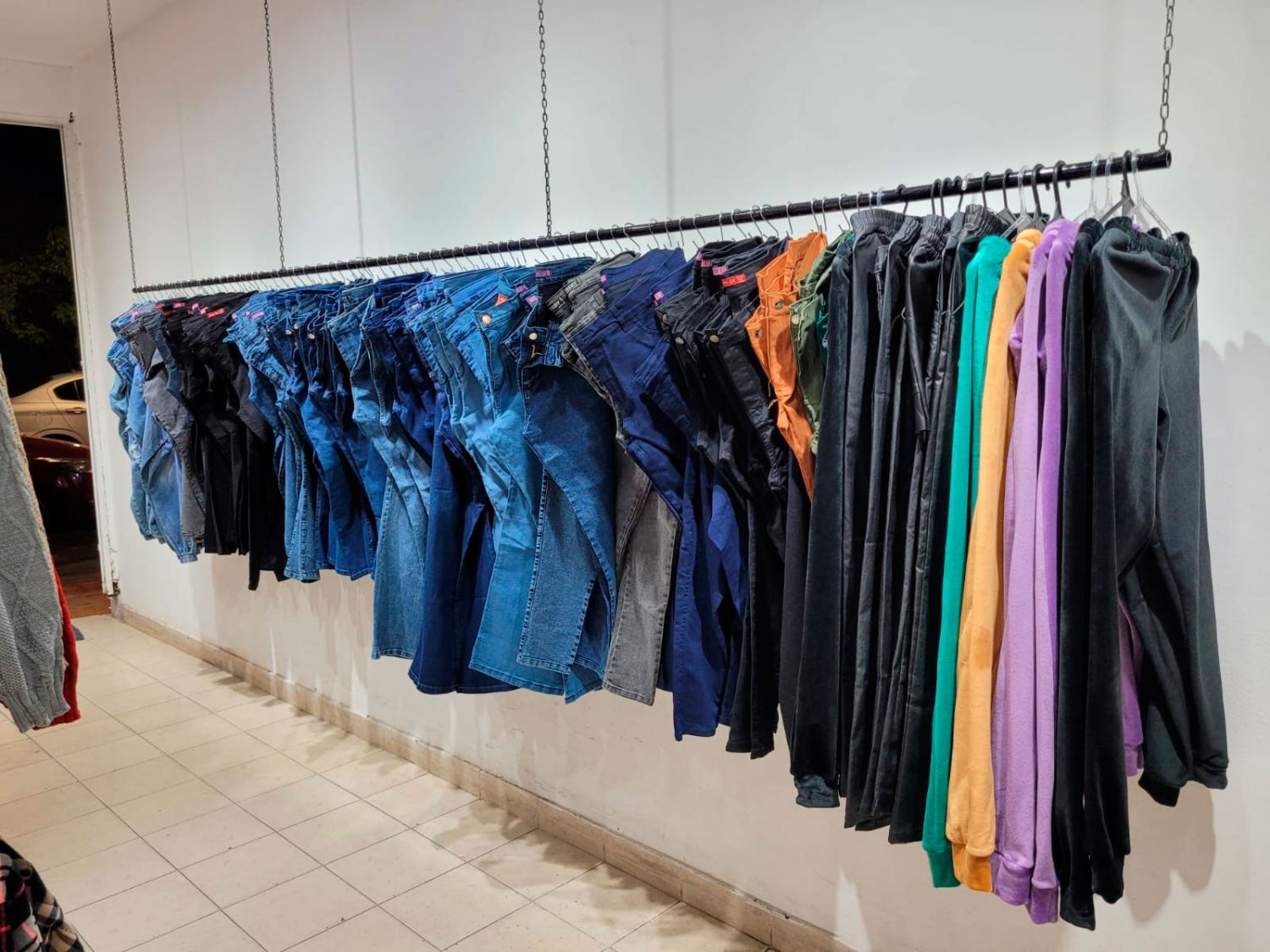 Encontrá jeans de mujer hasta talle 56 