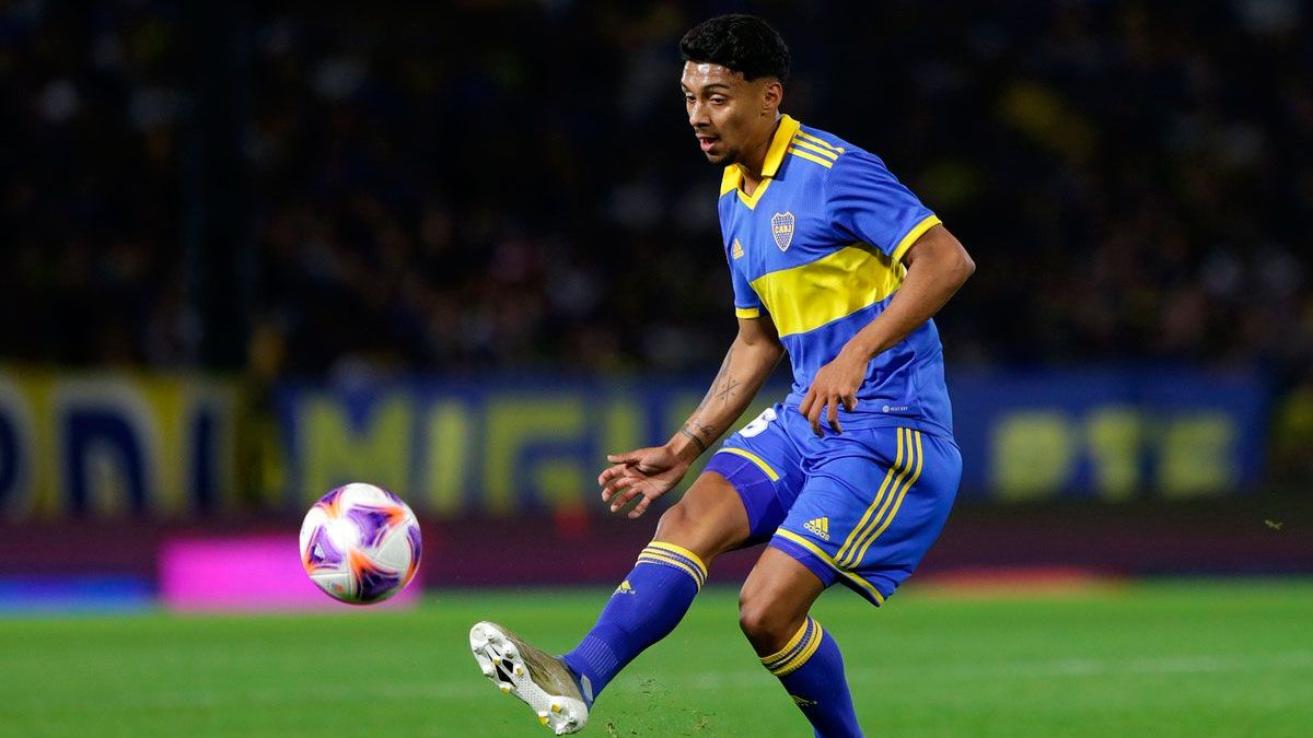 Cristian Medina extendió su contrato con Boca hasta fines de 2027