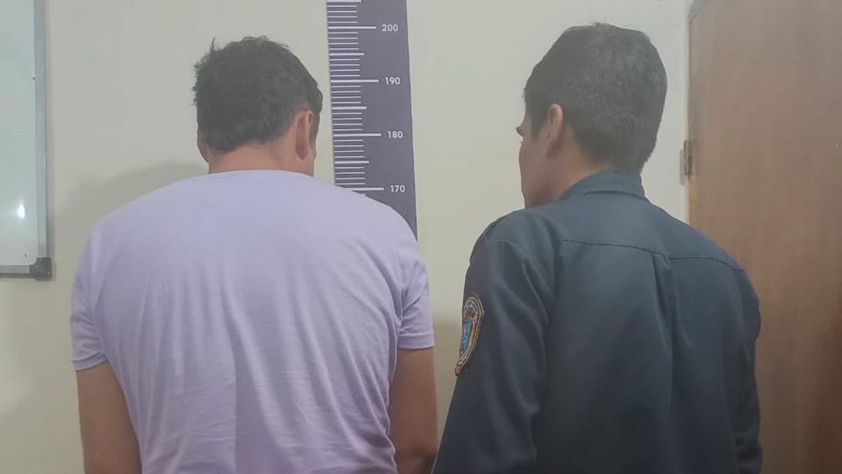 Fernández: detuvieron en la vía pública a un joven de 29 años acusado ...