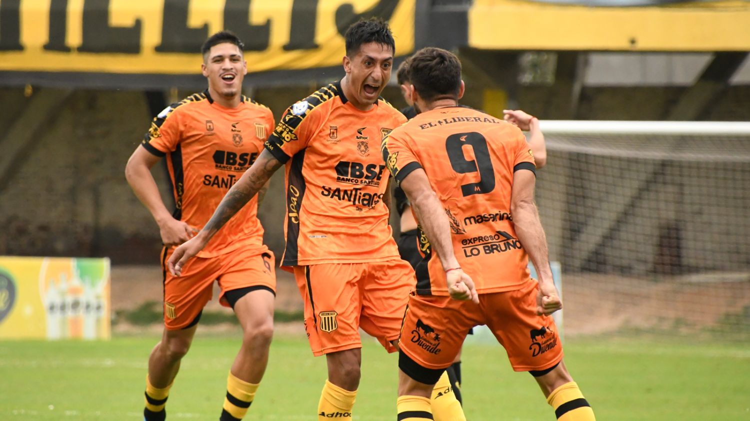 Mitre se quedó con un triunfazo sobre Deportivo Madryn en su vuelta al