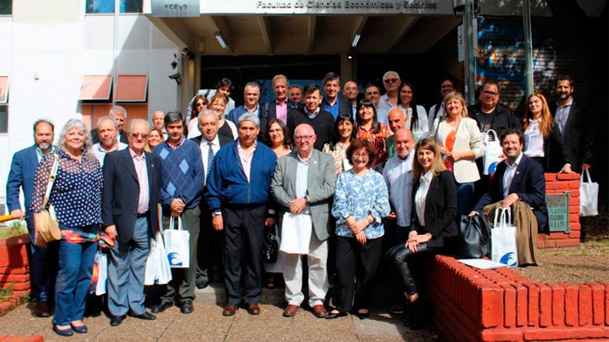 UNSE Humanidades participó en un plenario de Codece con decanos de