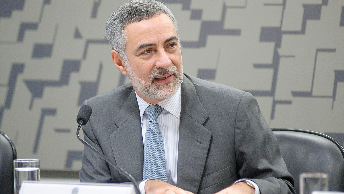 Julio Glinternick Bitelli 