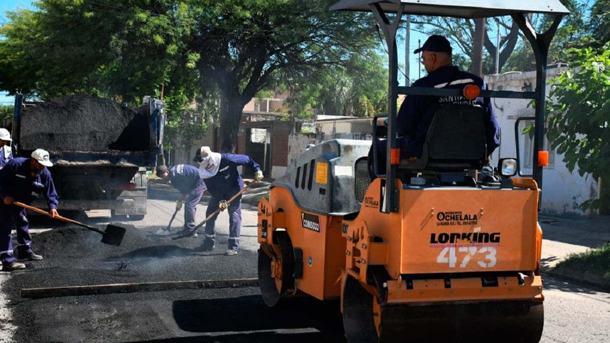 Continúan con el mantenimiento de calles con concreto asfáltico en el ...