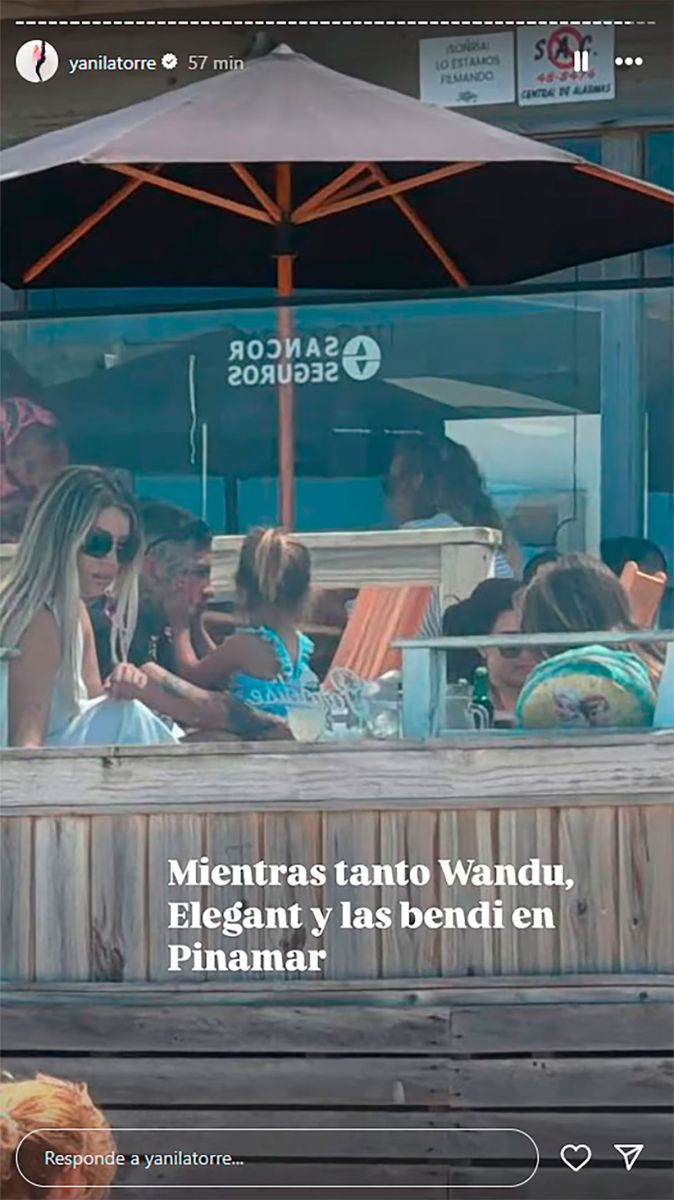 Wanda haciendo selfies 