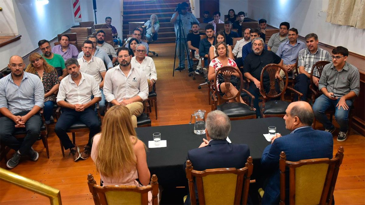 Gobierno y Productores 