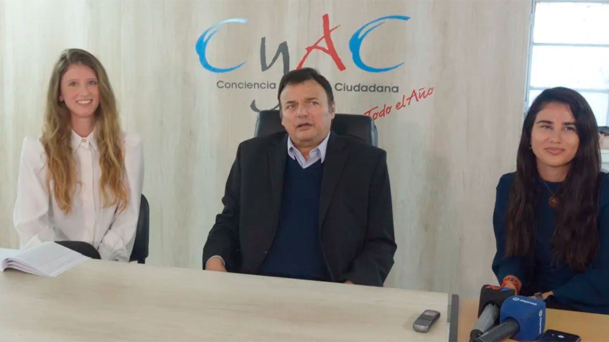 El contador Atilio Chara efectuó el anuncio. 