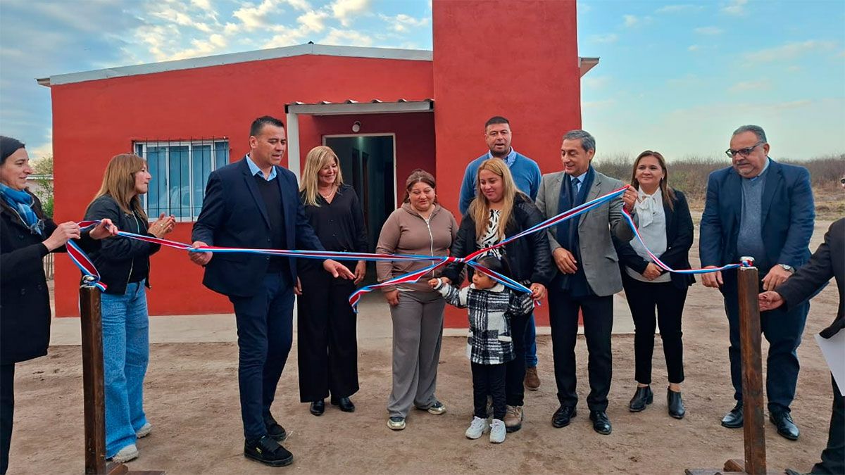 Entrega vivienda social 