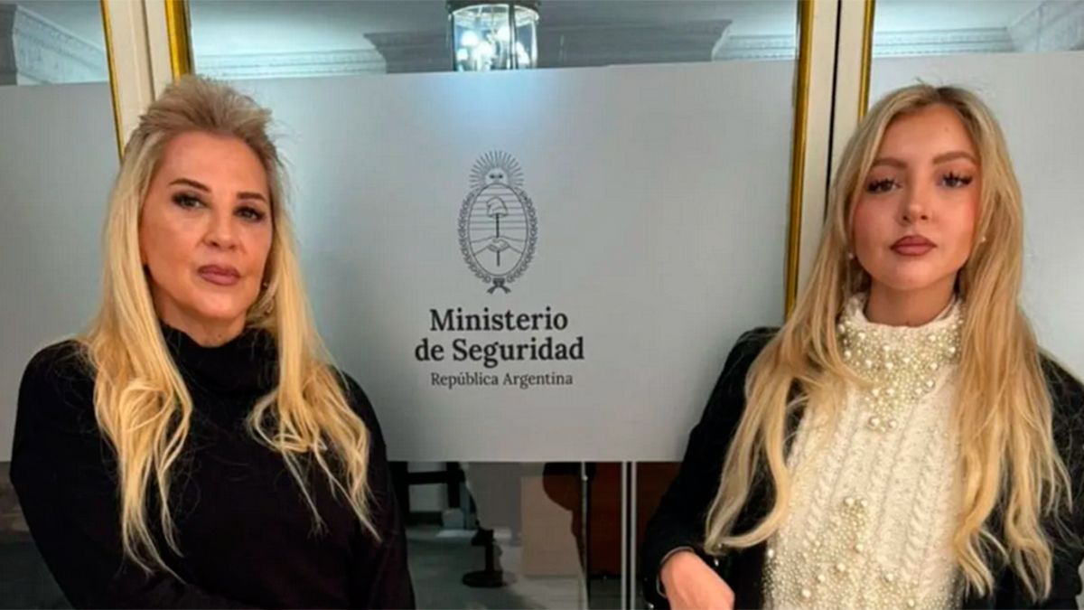 Moira y Anna Paula Curi 