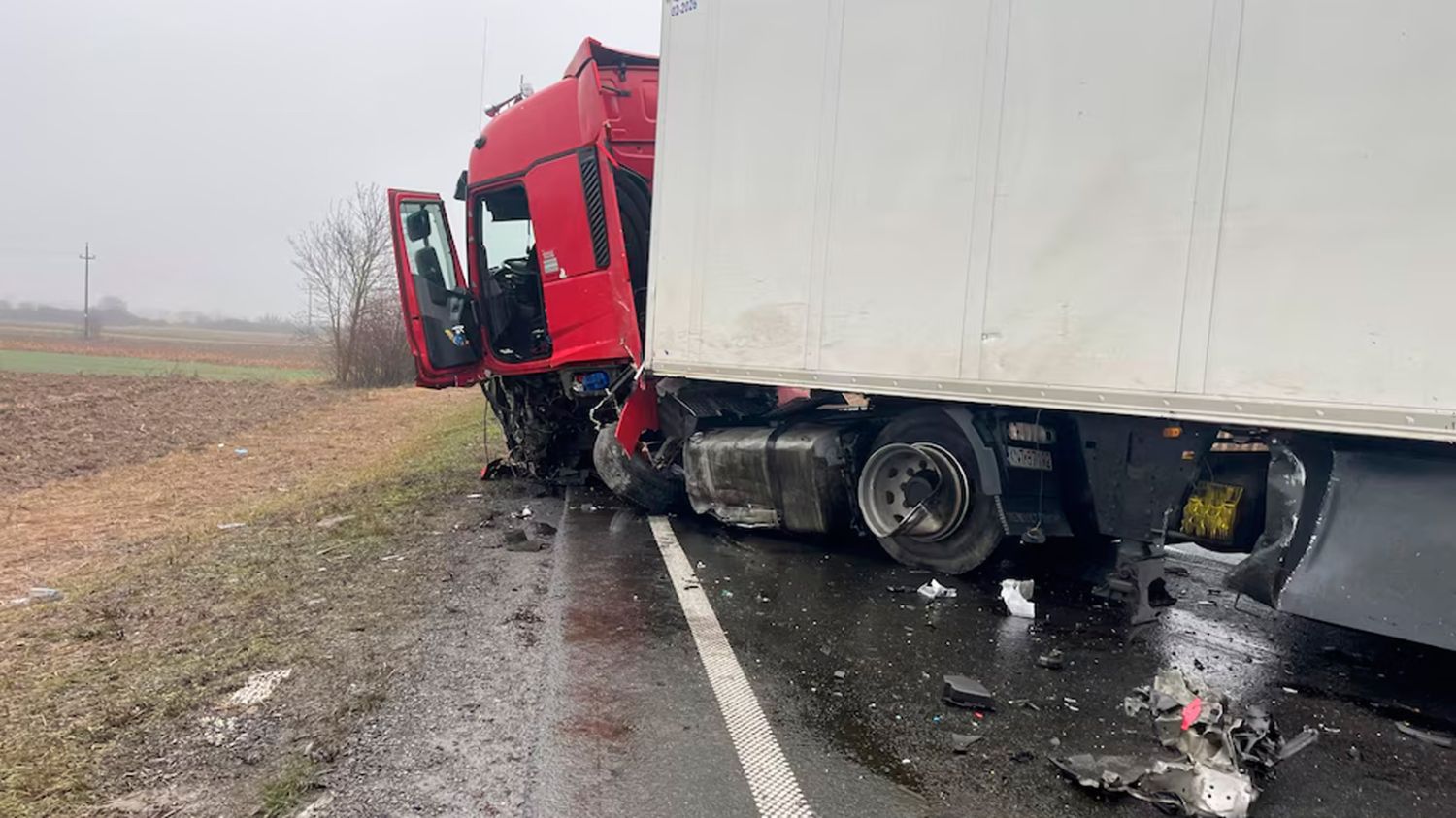 El camión contra el que chocaron 