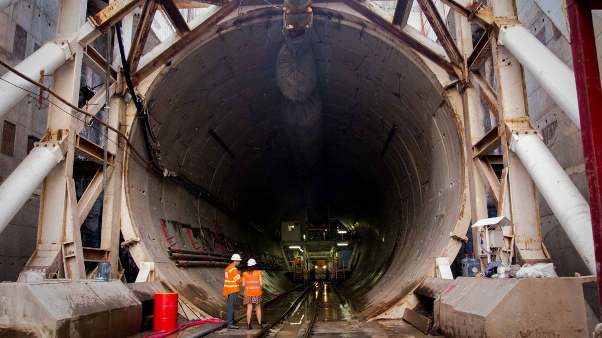 El soterramiento quedó trunco en 2019 y se le puso fin definitivo el año pasado. Llegó a cavarse el túnel entre Haedo y Villa Luro. 