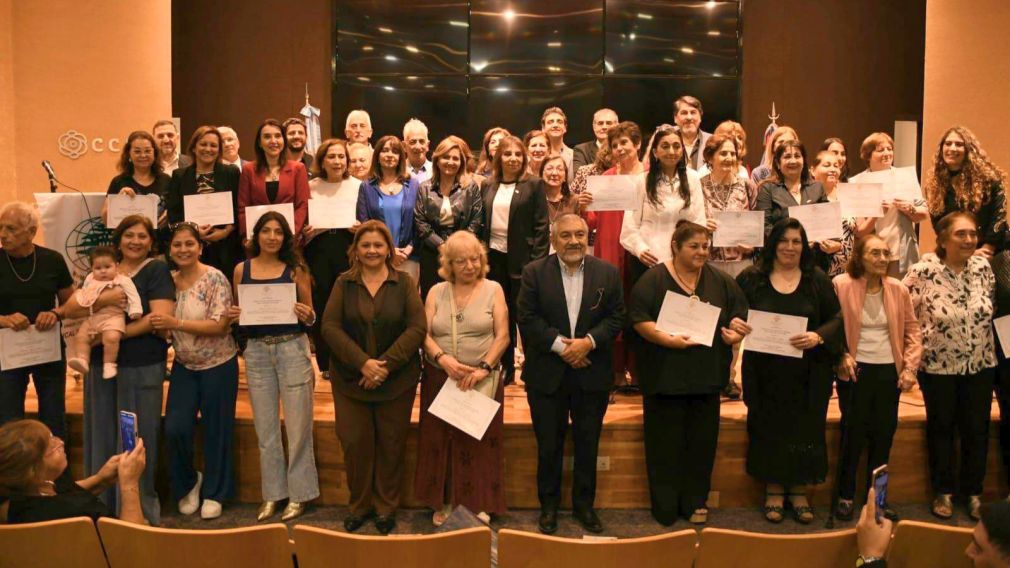 Homenaje a la mujer libanesa en la Capital 