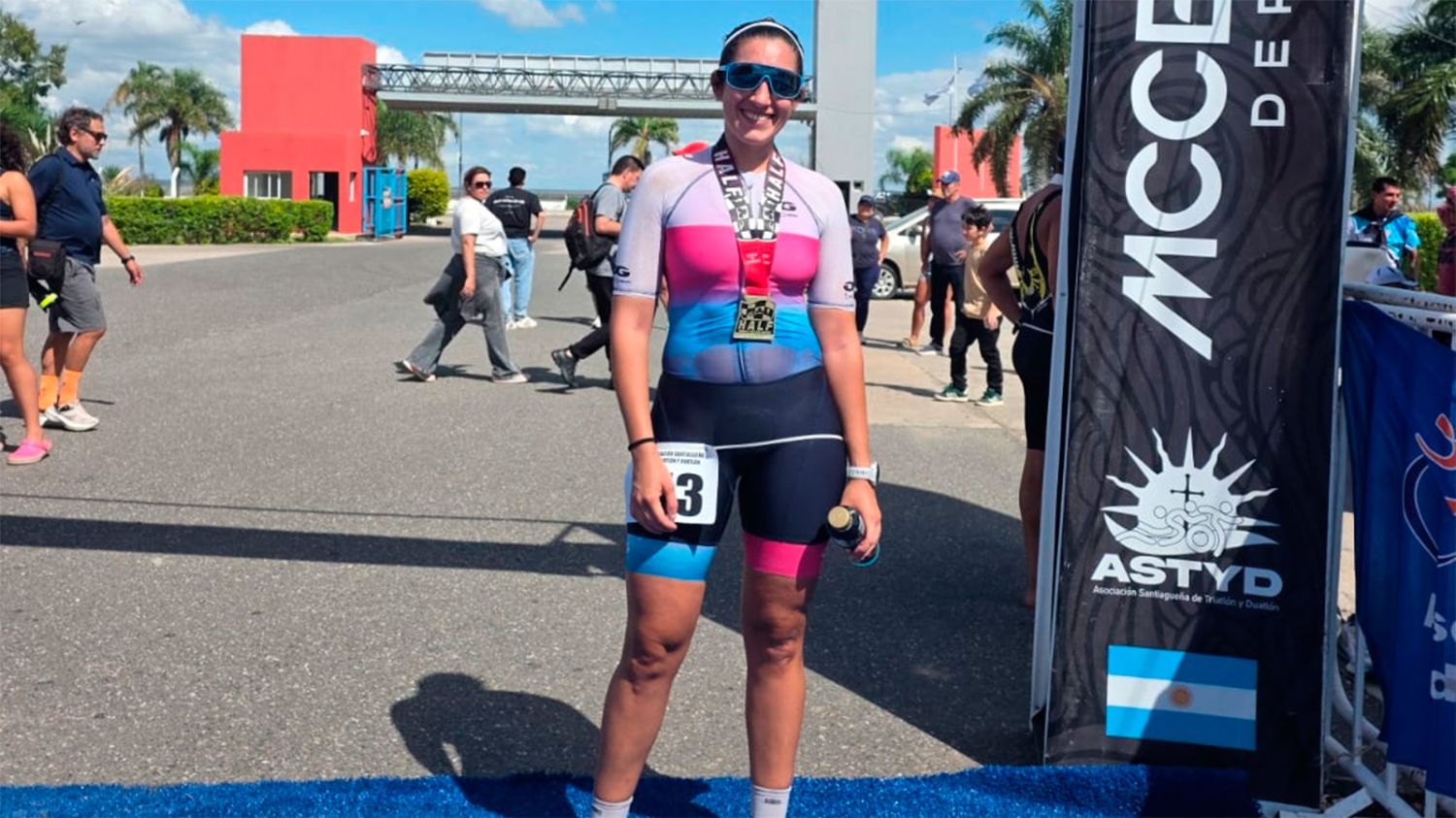 Ana Laura Daniele Blondeau 