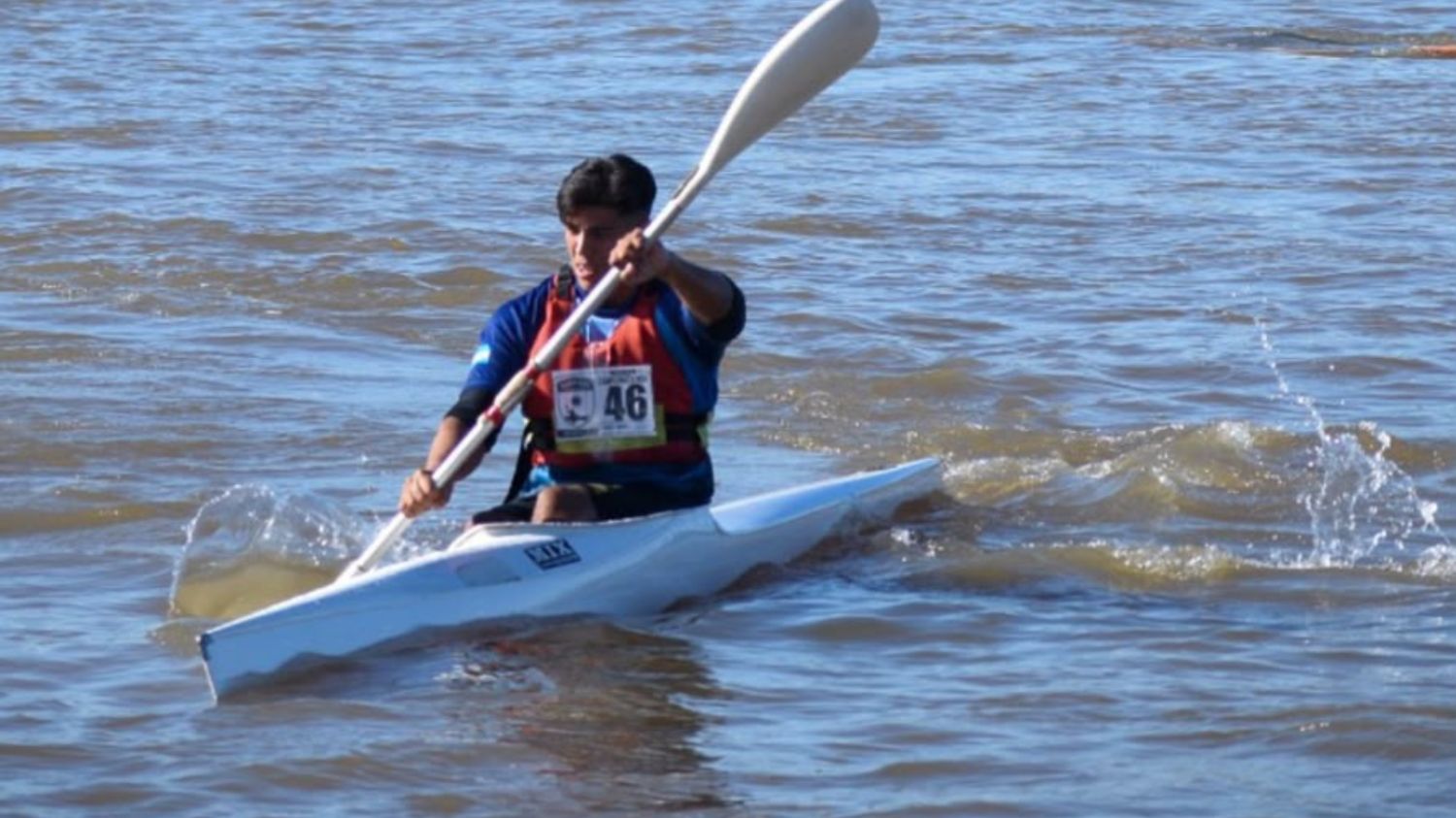 Maximiliano Zurita - Kayak 