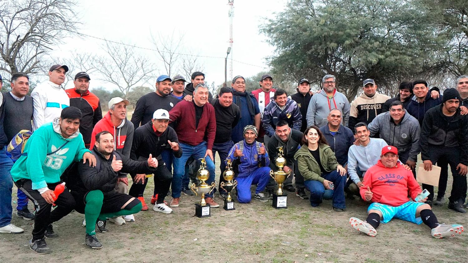 Nediani encabezó la premiación de la Liga de Fútbol Amateur C43 - Diario Panorama