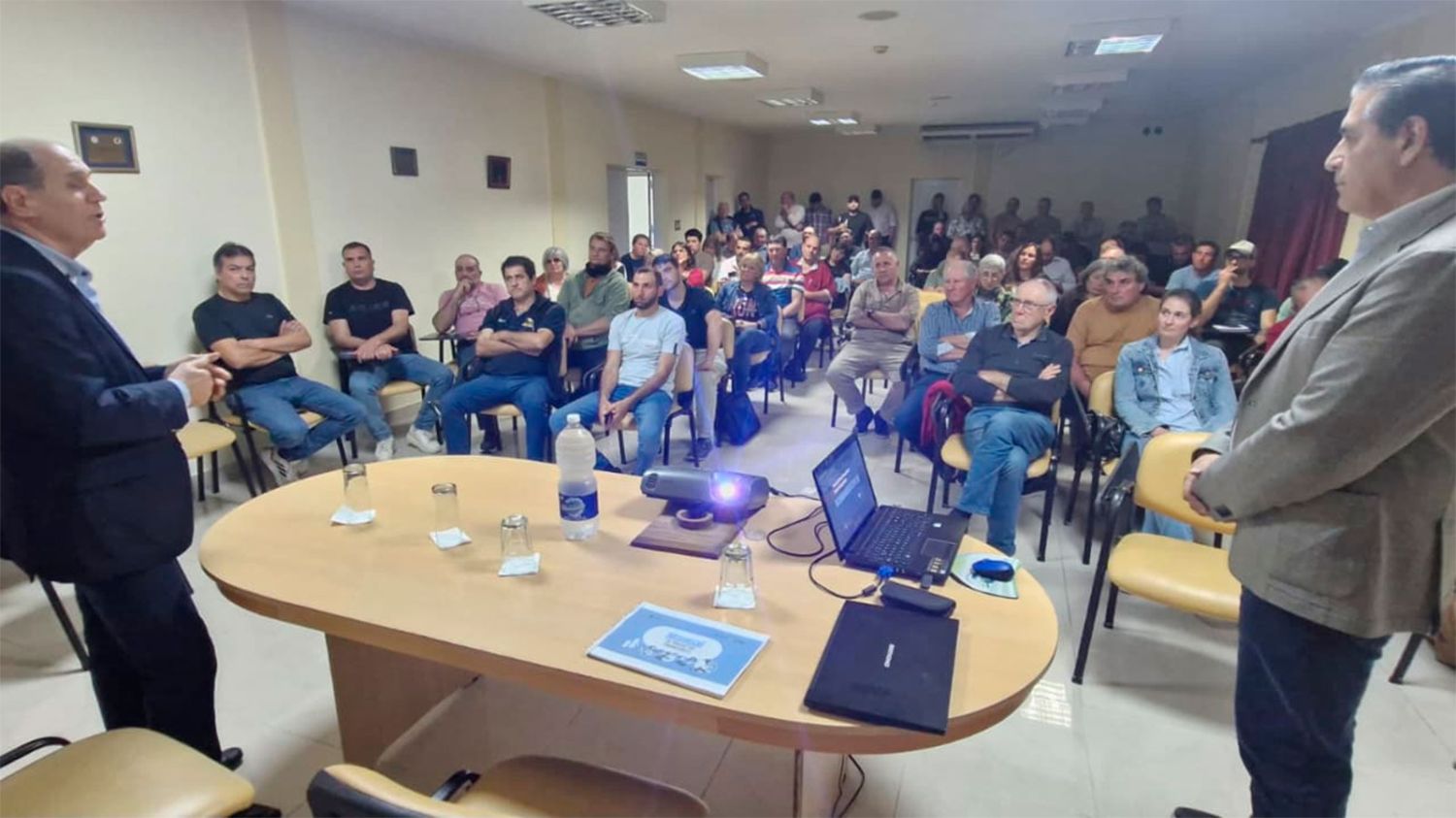 El Consejo Económico y Social presentó la oferta de créditos del CFI en el sur santiagueño - Diario Panorama
