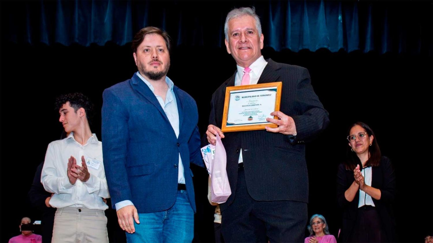Fernández homenajeó a Carlos Guastavino con un proyecto artístico y pedagógico reconocido de interés municipal - Di