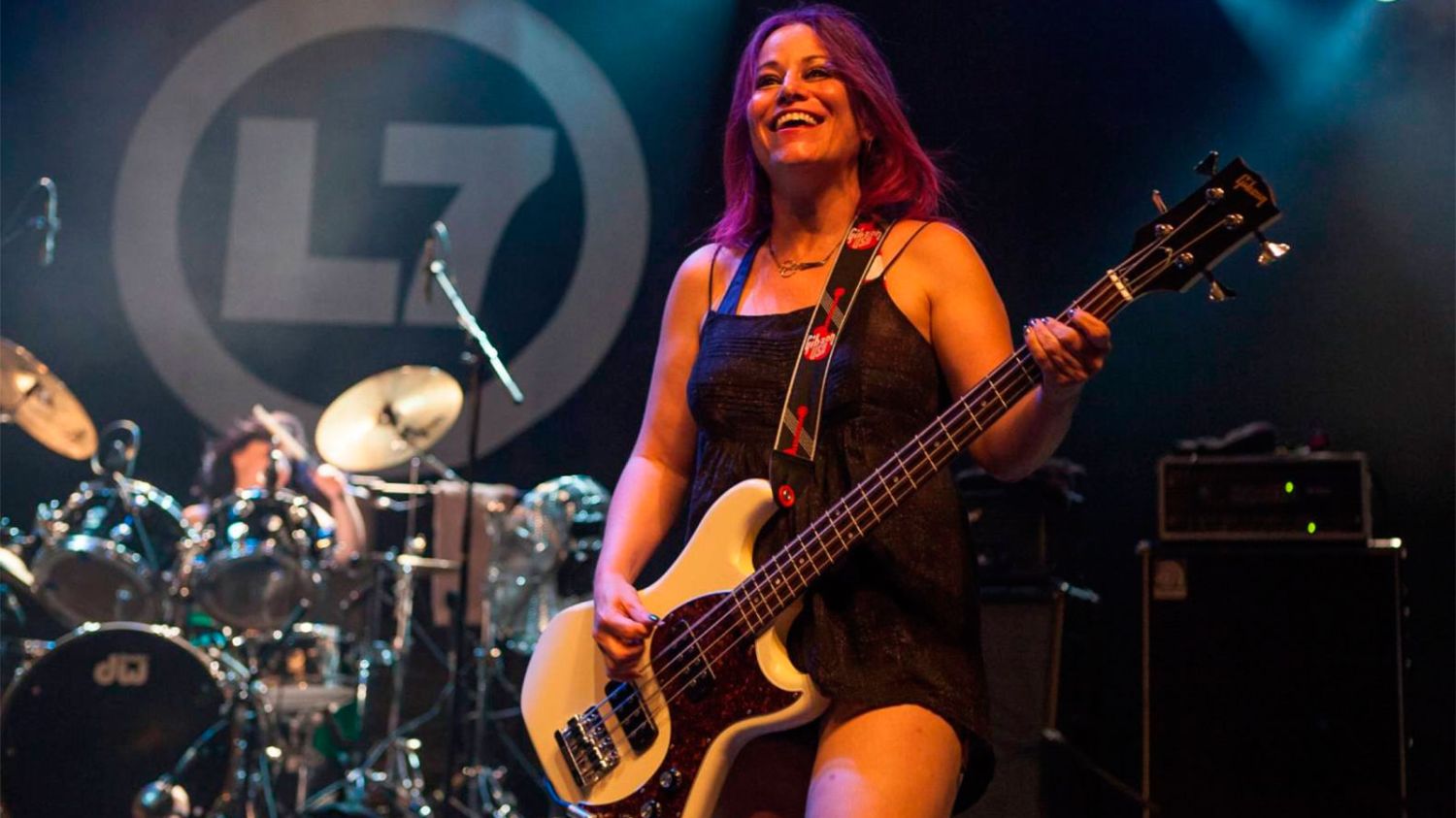 Murió Jennifer Finch, bajista de L7, a los 59 años - Diario Panorama