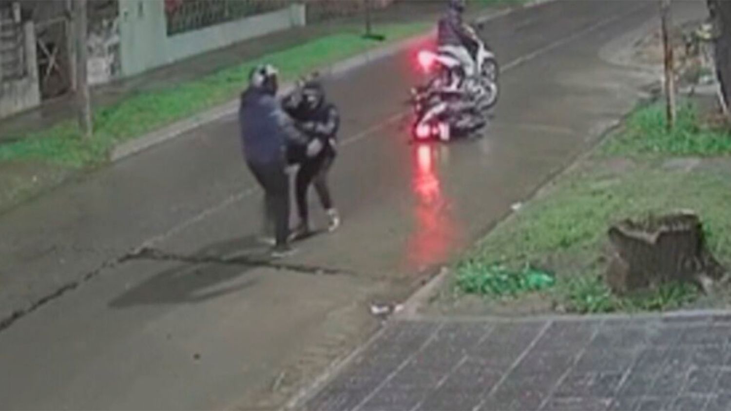 Video escalofriante: así asesinaron a un policía durante un robo de moto en Loma Hermosa - Diario Panorama
